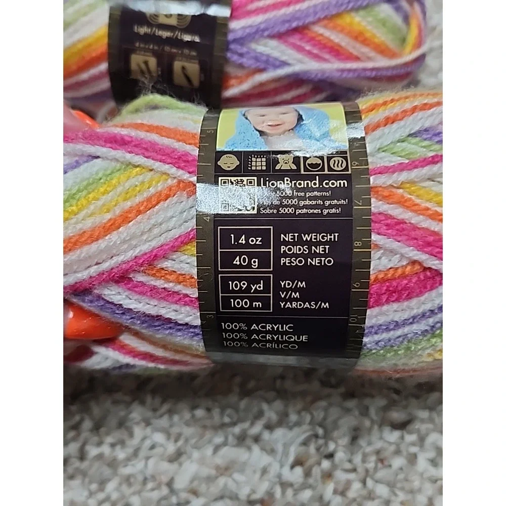 Lot of 5 Lion Brand Jamie Acrylic Striped Turkey #3 Lightweight